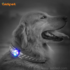 Paw Dog Tags Eco Silicone Led Dog Tag Light Pendentif avec batterie CR2032 Led Dog Collar Light Accessoires Silicone