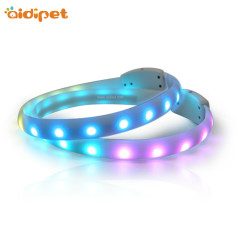 Collar de perro de silicona sólida con luz intermitente LED RGB Collar de perro LED resistente al agua cortable