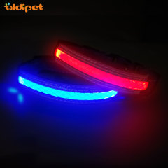 Welpenhalsbänder für kleine Hunde LED-Hundesicherheitshalsband USB wiederaufladbares Licht XS XXS Anzüge für kleine Hundehalsbänder