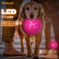 Luminous Light up Led Flying Disc untuk Pet Dog Play Ramah Lingkungan Silicone Flashing Dog Pet Disc Terbang