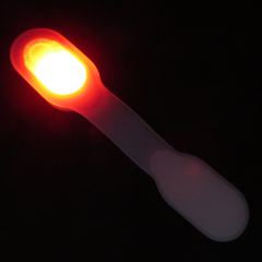 Портативный Hands Free Силиконовый светодиодный зажим Маленький фонарик Магнитный зажим на бегущем свете для ночной безопасности