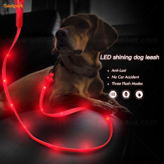 Guinzaglio per cani piatto in PVC con LED, batteria ricaricabile USB, guinzaglio per animali domestici ad alta luce