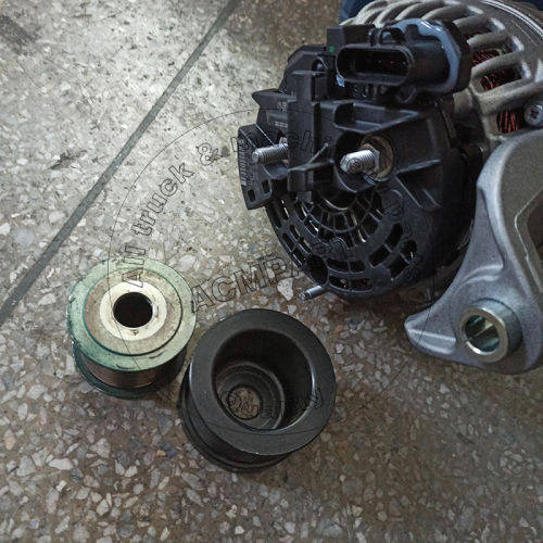 EC210B Alternator For Volvo Excavator Diesel Engine 0124555017 0124555009 17204355