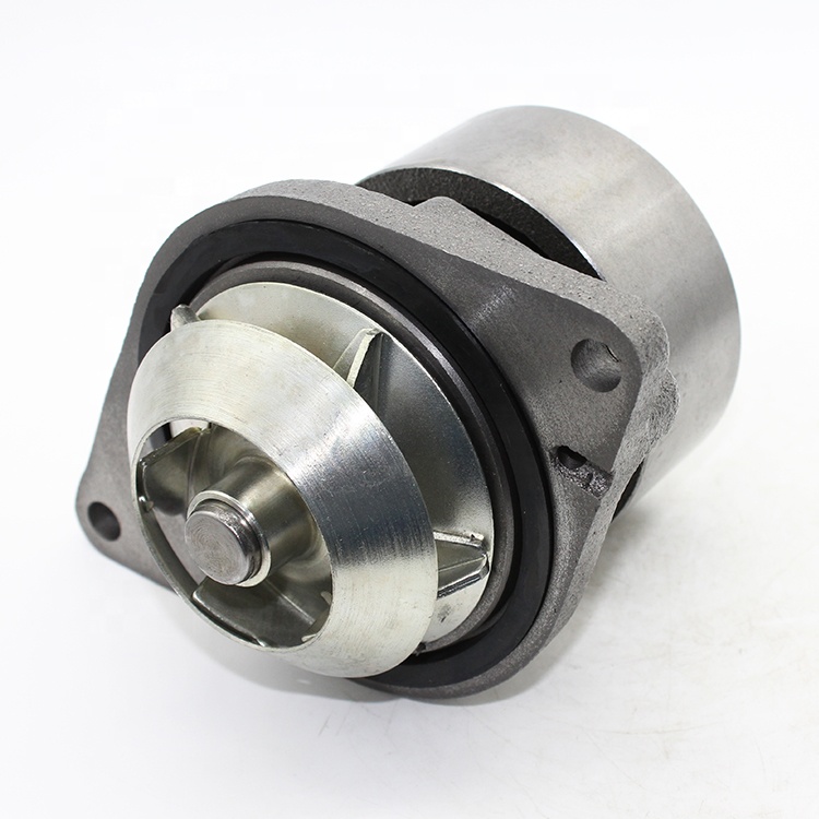 6735-61-1500 Dongfeng ISBE5.9 6D102 Diesel Engine Water Pump 3286277