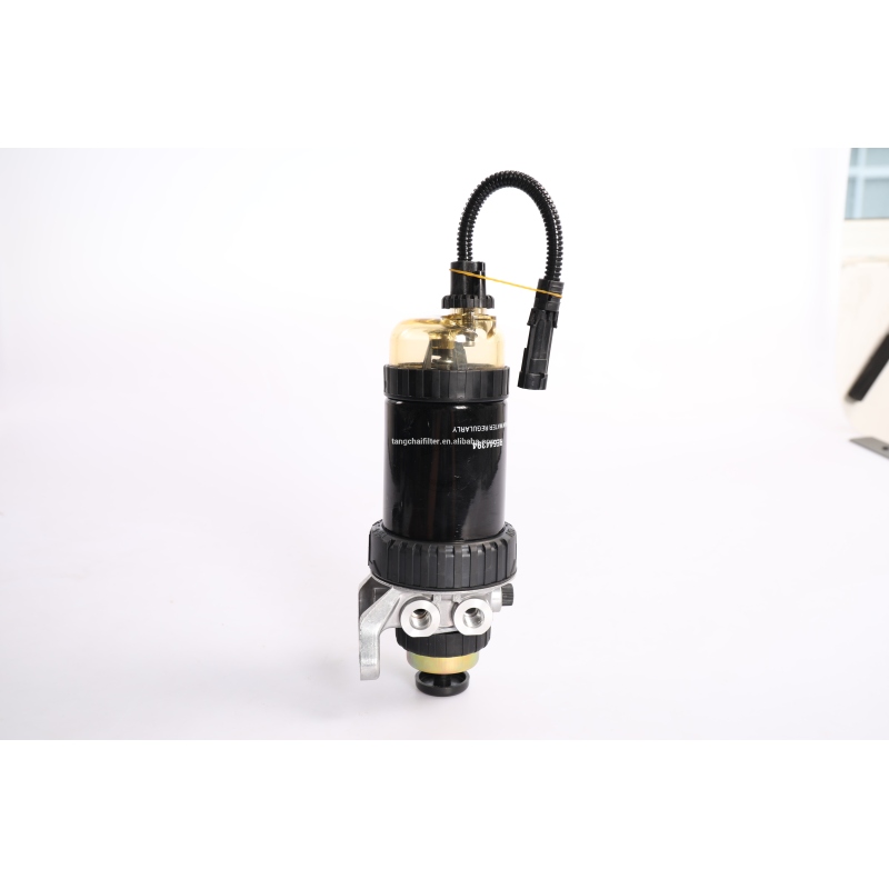 JOHN DEERE parts RE544394 FS20073 P551424 BF9892-D WF10083 Oil water separation of fuel JOHN DEERE parts RE544394 FS20073 P551424 BF9892-D WF10083 Oil water separation of fuel