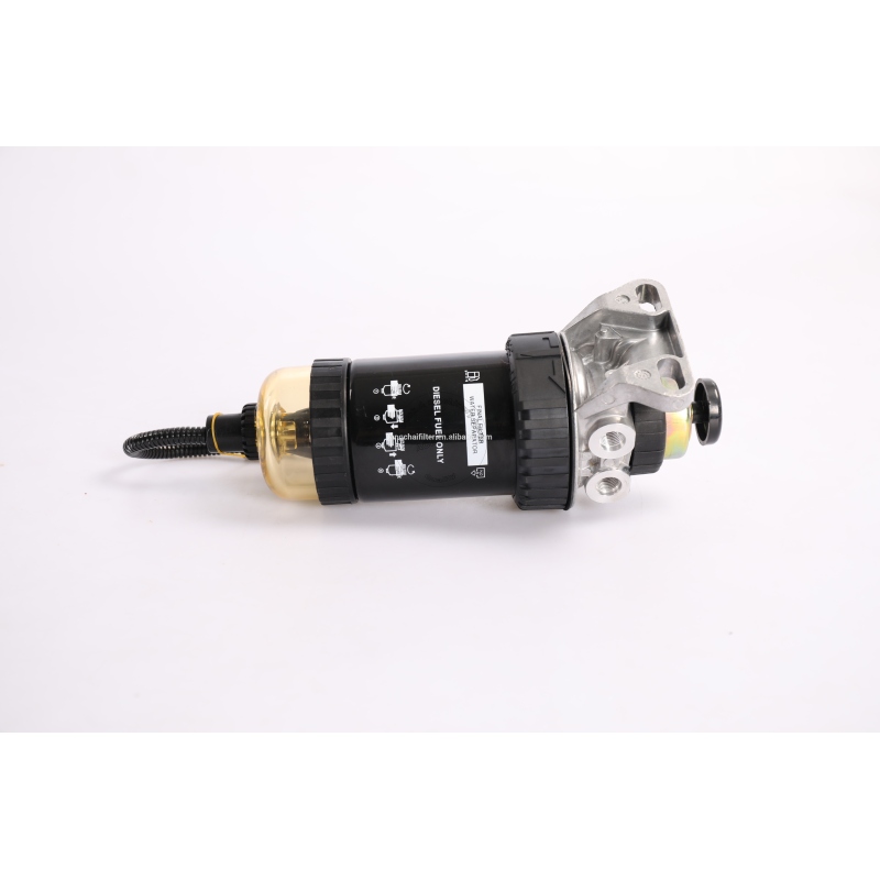 JOHN DEERE parts RE544394 FS20073 P551424 BF9892-D WF10083 Oil water separation of fuel JOHN DEERE parts RE544394 FS20073 P551424 BF9892-D WF10083 Oil water separation of fuel