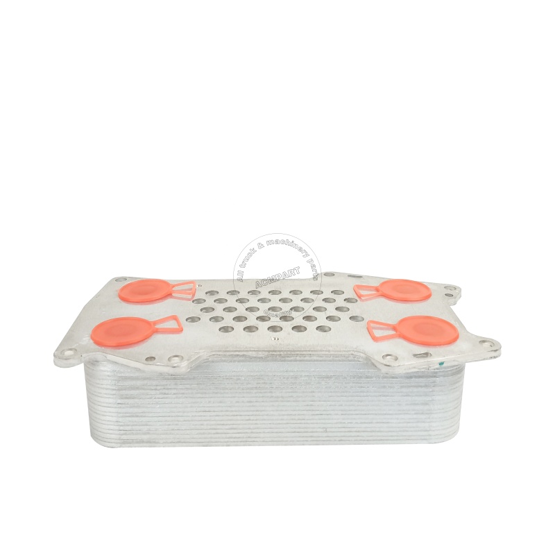 Núcleo del enfriador de aceite del motor 04900206 20511773 Núcleo del enfriador de aceite del motor 04900206 20511773