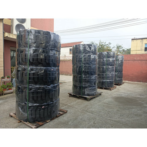 445 65-24 Solid Tyre