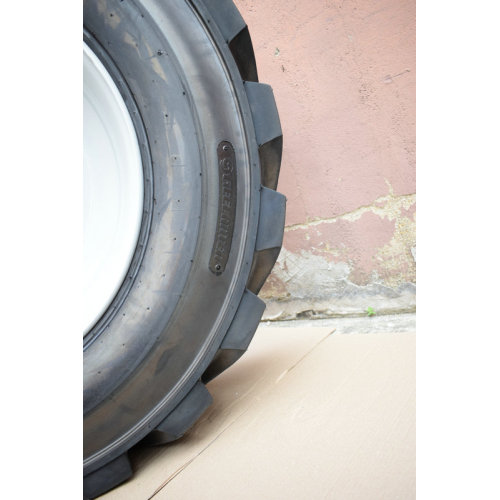 15-22.5 foam filled Tyre