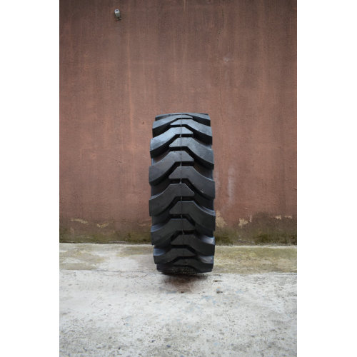 33X12-20 Slippery Solid Tyre