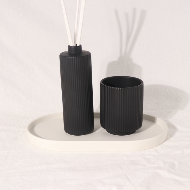 C&H Home Deco Reed Diffuser Ceramic Home Fragrance Liquid Air Freshener Set Black Custom Reed Diffusers Set Gift