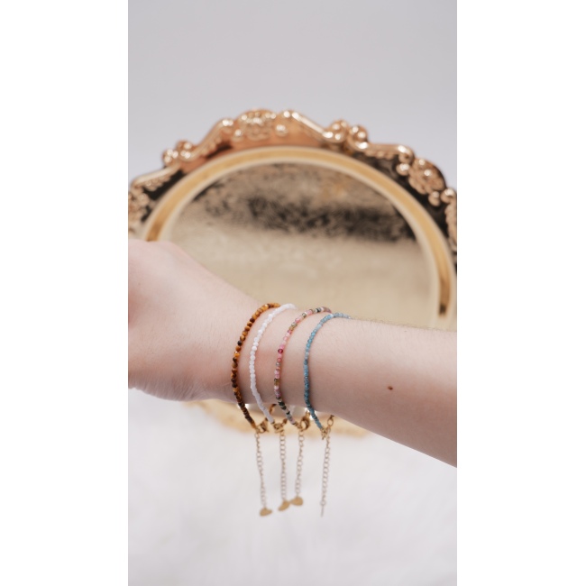 C&H Colored Crystal DIY Pyramid Style Round Shape Bracelet with Elastic String