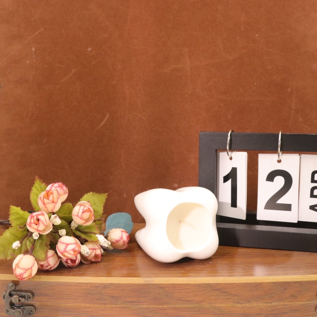 Custom Wholesale White Tooth Shape Planter Pot Desk Organizer Decoration Creative Pen Pencil Brush Holder
