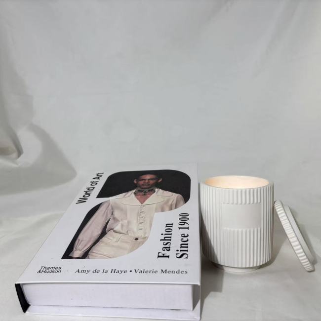 C&H High Quality Customized Logo Ceramic Candle Jar With Lid 40-60h Burning Soy Wax Ceramic Candle Container