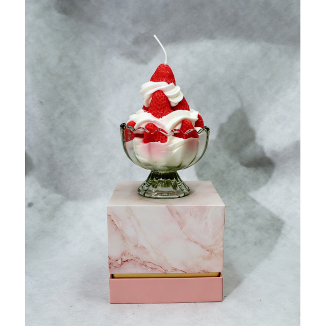 C&H Strawberry Cream Tower Handmade Soy Wax Scented Candle Private Label Scented Scented Candle For Gift