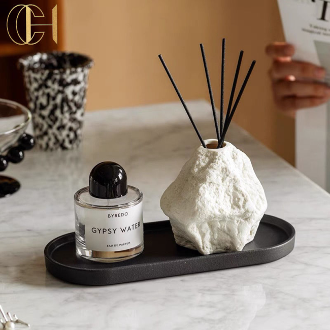 C&H Unique Design Customs Reed Diffuser Candle Set Home Decoration Fragrance Essential Oil Ceramic Reed Diffuser Candle