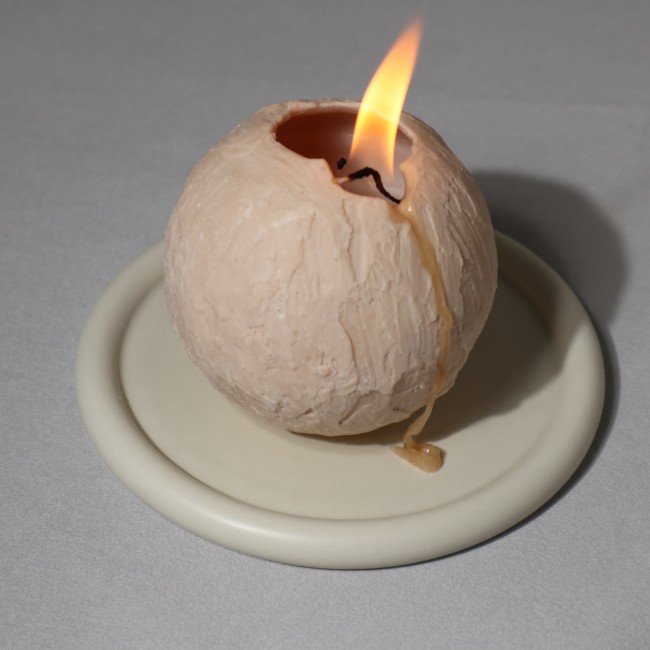 C&H Creative Soy Wax Fruity Scent Dinosaur Egg Art Candle Modeling Atmosphere
