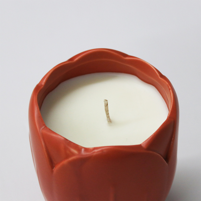 C&H Wholesale Flower Style High Quality Luxury Ceramic Candle Fragrance Oil for Home Decor Customized Logo in Bulk