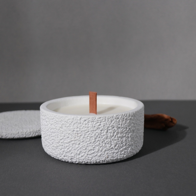 C&H Custom Size  Air Rough Surface Cement Vessel Hand Poured Wooden Wick Scented Concrete Candles With Lid