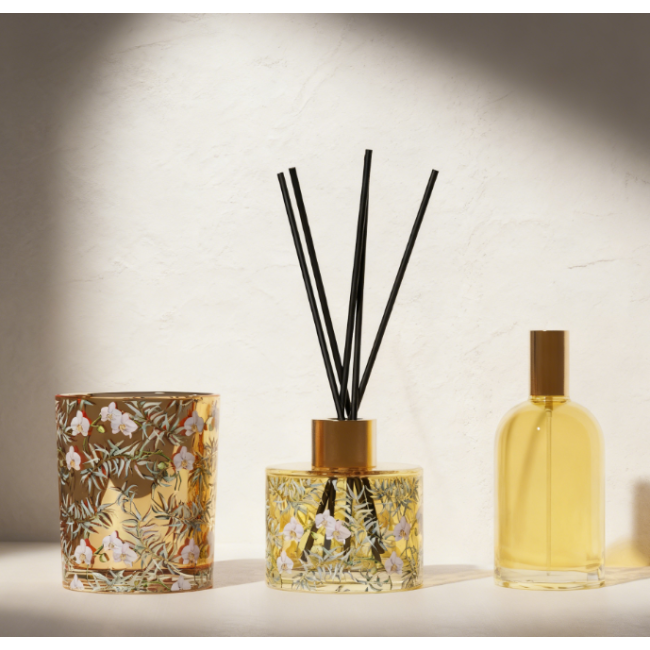 Tailored Brand Aromatherapy Packages Including Custom Fragrance Blends Organic Soy Candles