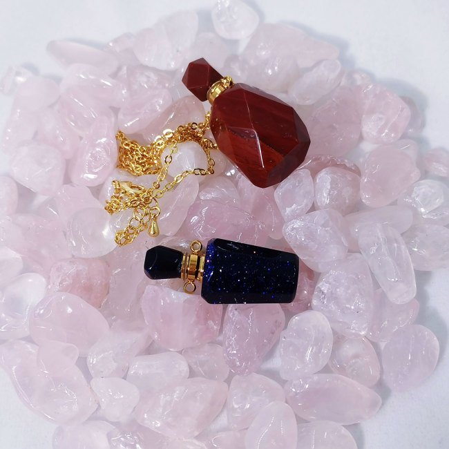 C&H Luxury Crystal Essential Oil Bottle Necklace Multi Color Crystal Bottle Shape Pendant Necklace