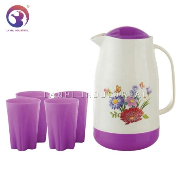 1.5L Insulated Hot and Cold Plastic Water Jug Set with 4 Cups