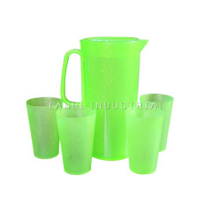 Customized 2500ML Plastic PP Water Jug Sets Plastic Pitcher With 4 Cups