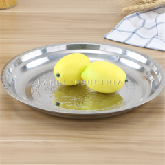 Hot Selling Product Cheap Chargers Stainless Steel Serving Dishes with Flower Carving