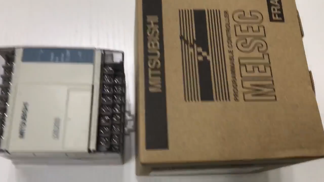 100%Brand new Mitsubishi MR-J2S-20A Servo Drive & Motor In Stock