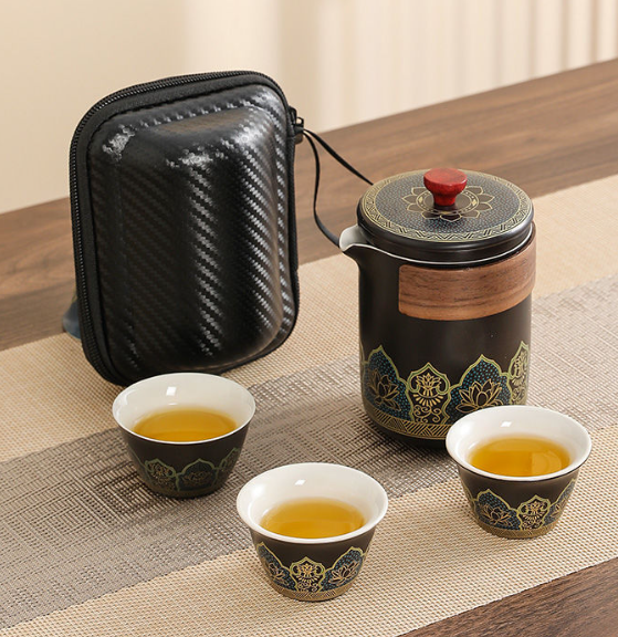 Portable tea kettle