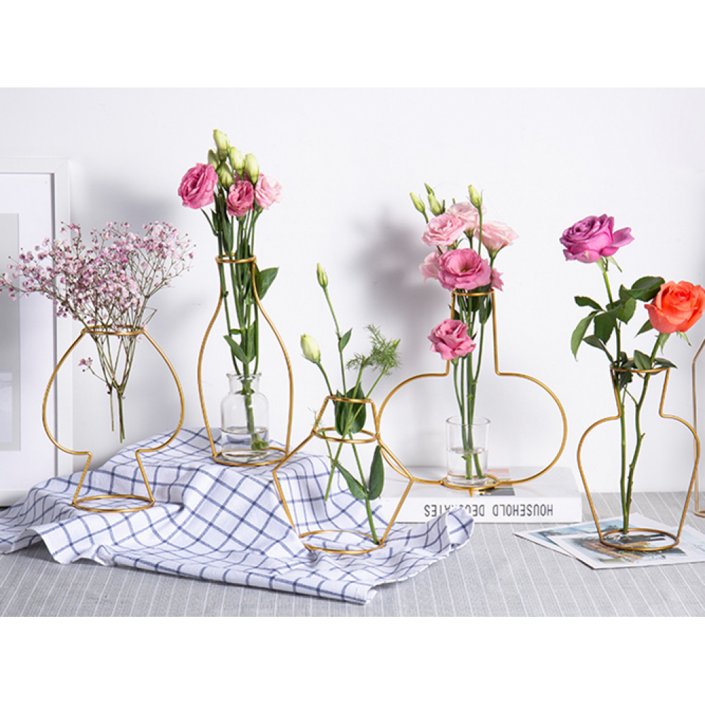 Decorative Metal Wire Vase