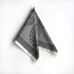 Квадратные шарфы с двусторонней шелковой резинкой для волос с принтом принимаются на заказ