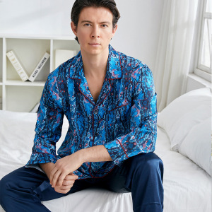 Conjunto de pijama de dos piezas de manga larga y pantalón de seda con estampado personalizado para hombre