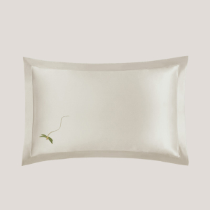 卸売カスタム ロゴまたはパターン刺繍 22 匁シルク ベッド枕カバー