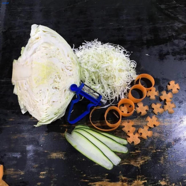 Vegetable Peeler And Slicer