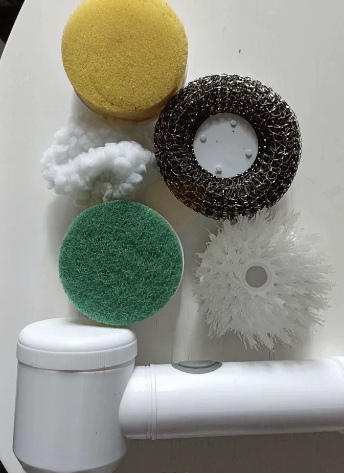 Cleaning Brushes