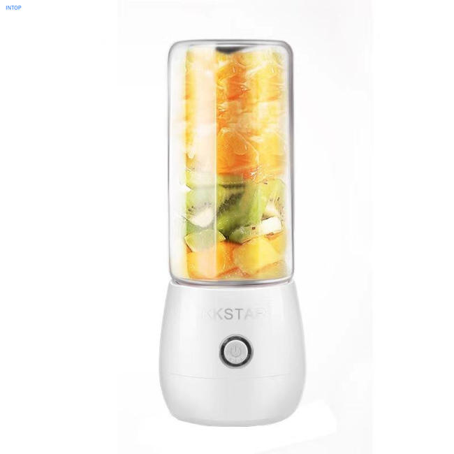 Juicers Juicers