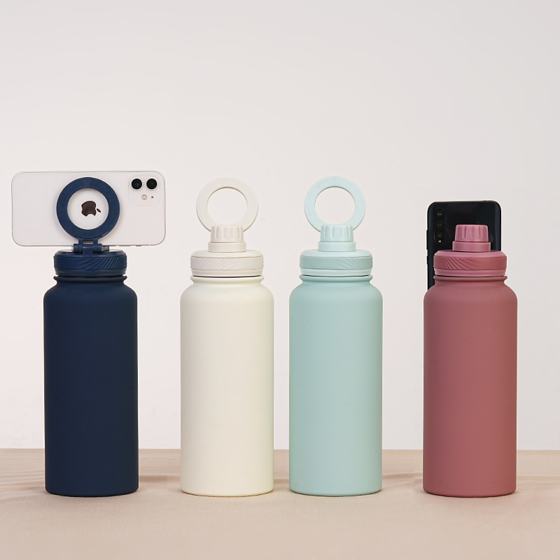 Large Capacity Magnetic Support Insulated Water Bottle