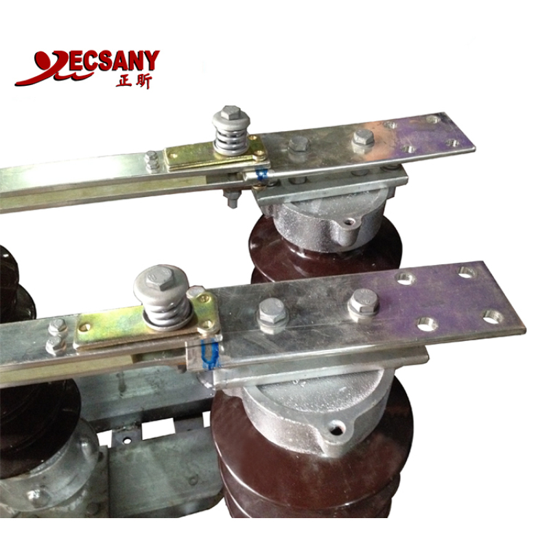 High Quality 36KV 1250A Porcelain Rotating Center Isolator with mounting structure