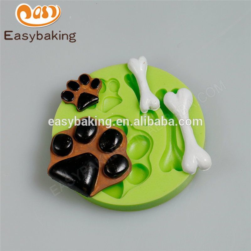 Custom new design high quality dog sootprints and bones silicone molds