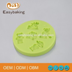 Hot selling 3D bear shape silicone cake/ice cream molds for kids and girls