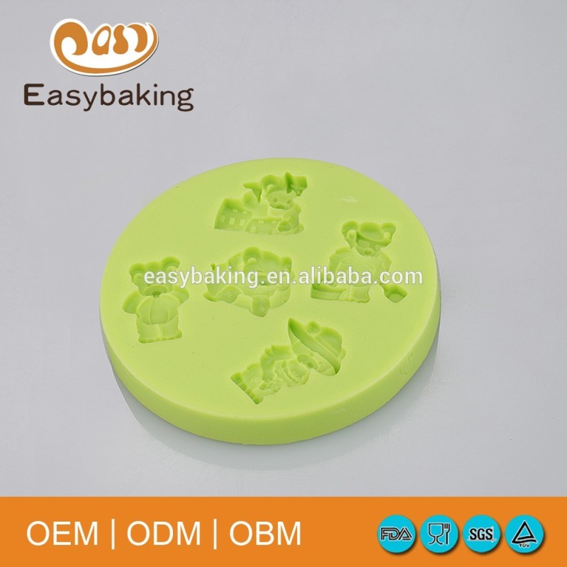 Hot selling 3D bear shape silicone cake/ice cream molds for kids and girls