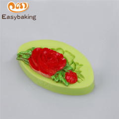 Moule à gâteau en silicone en forme de vigne de fleur de rose décoré par un gâteau de mariage