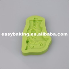 Popular One Piece Themed Boat Shaped Cake Mould