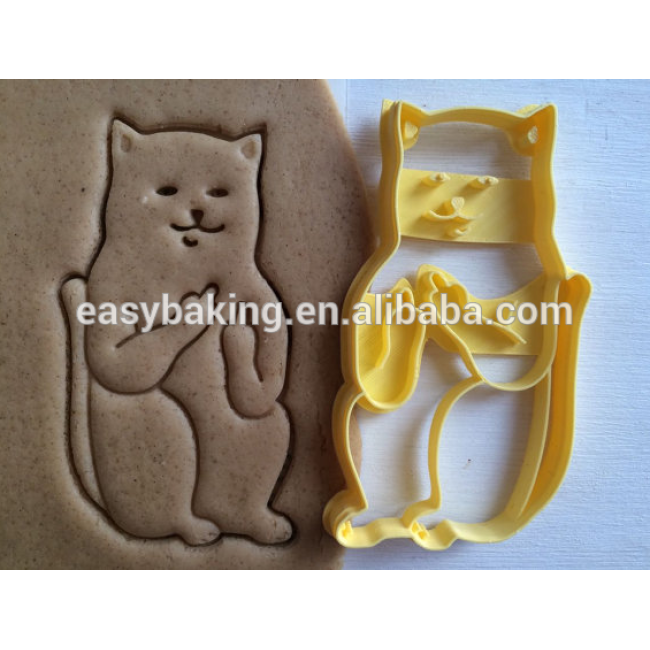 Cortador de galletas de plástico Gato con dedo medio escéptico cortador de galletas forma personalizada tamaño personalizado personalizado
