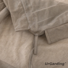 Electromagnetic wave shielding grounding mat