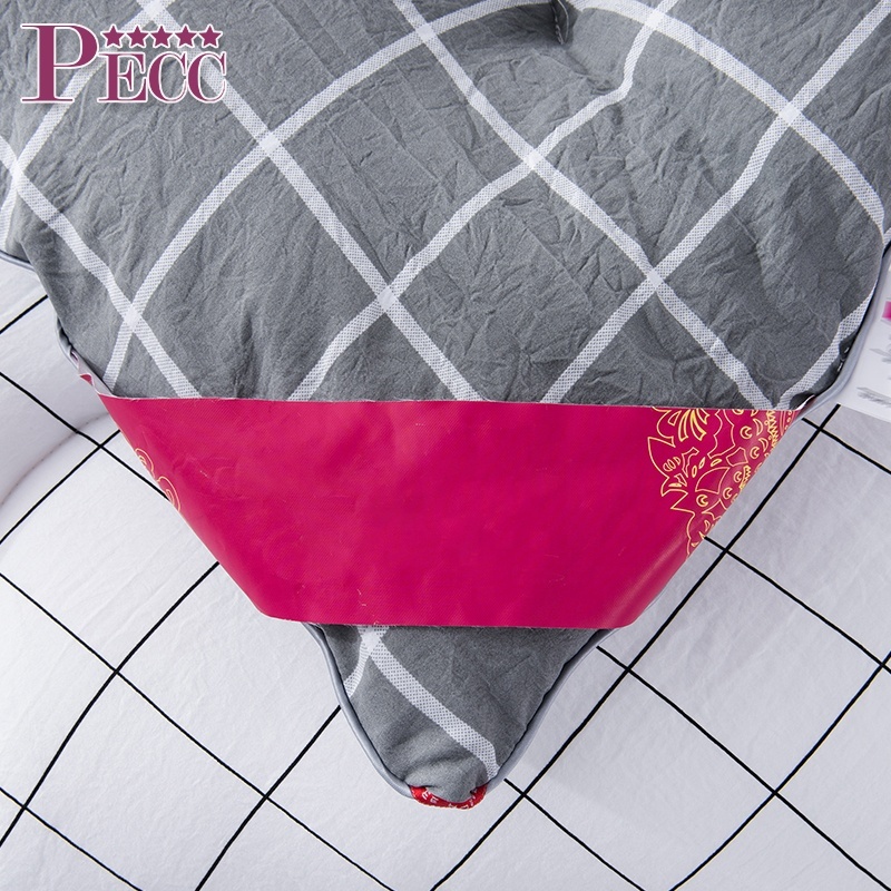 Edredón de verano con estampado de plumas de pato de diseño conciso