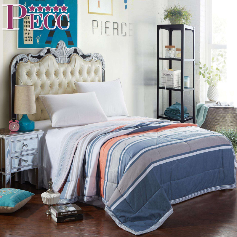 卸売価格の高級マイクロファイバープリントキルト充填掛け布団