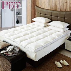 High-end single luxury mattress pad topper