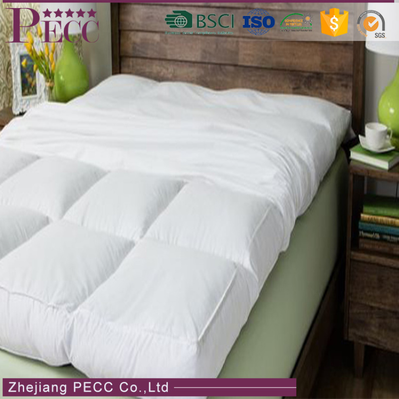 China Venta al por mayor Moda Hotel de 5 estrellas Super Soft Down Colchón Topper